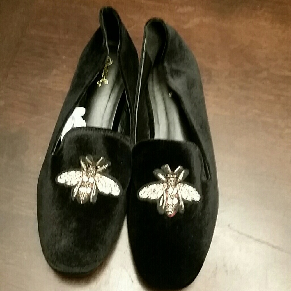 NWOT Qupid velvet shoes sz 8